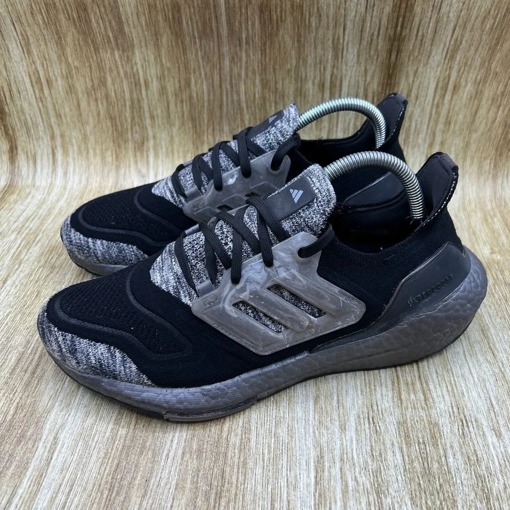 adidas ultraboost 22